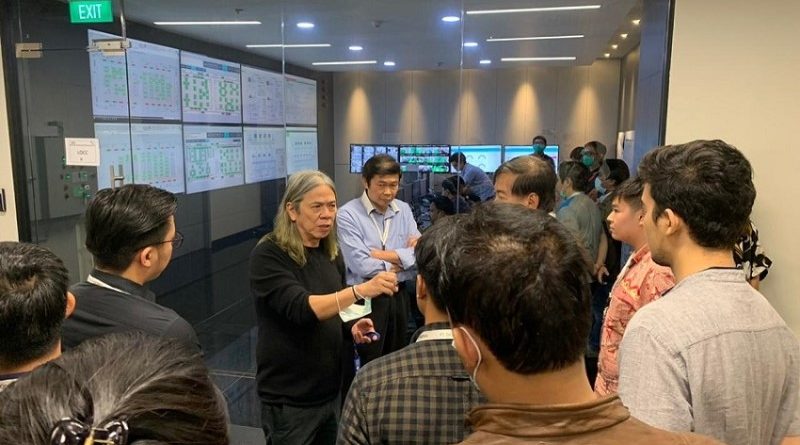 Otto Toto Sugiri komisaris utama sekaligus pengendali Indointernet