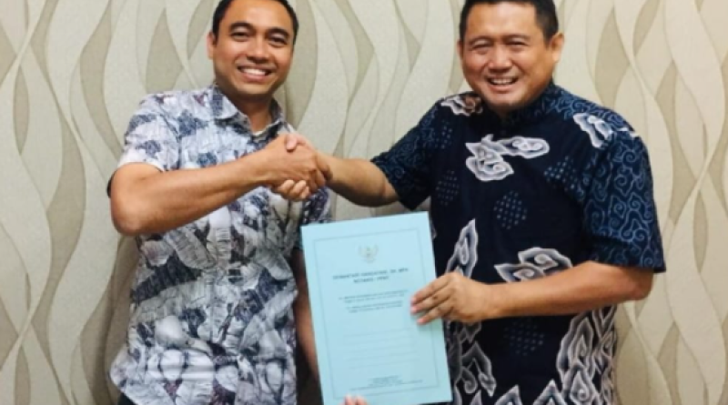 Eko dan Anwar Sadat